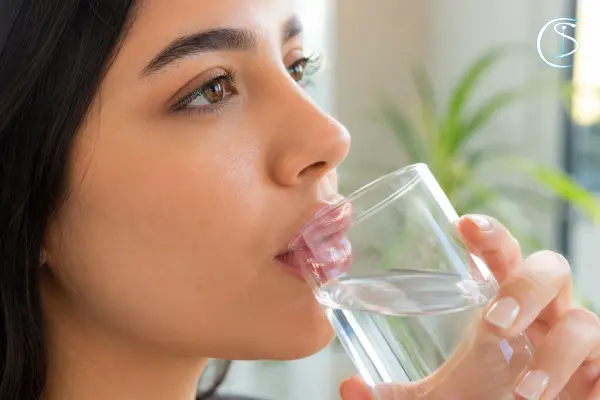 شستن سر بعد از تزریق ژل لب